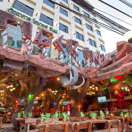 老虎假日酒店